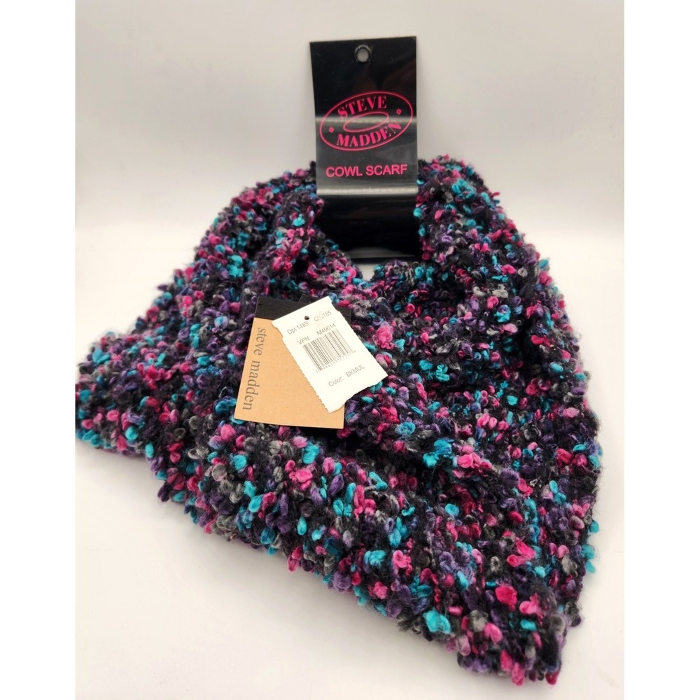 Steve Madden Knitted Infinity Loop Cowl Scarf One Size Fits All Multicolor NEW